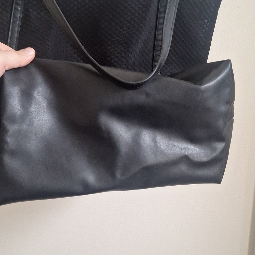 Victoria's Secret Black Mesh Tote - Picture 4 of 8